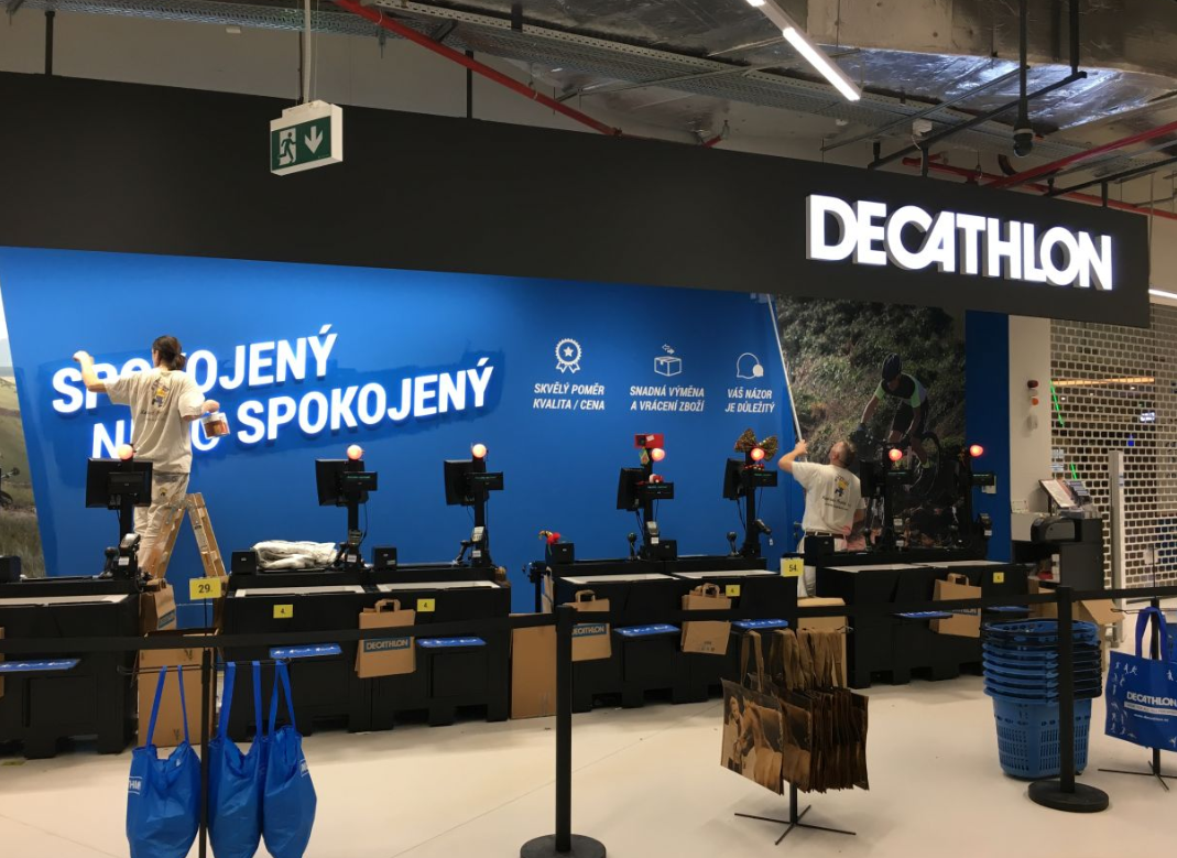 decathlon cerny most